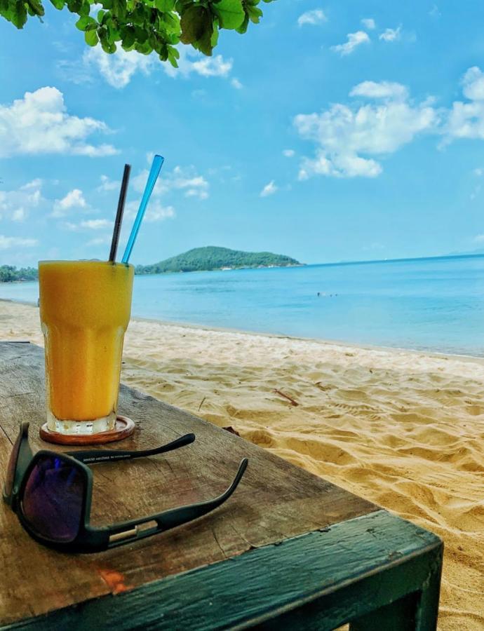 Chill Inn Lipa Noi Hostel And Beach Cafe 사무이 외부 사진