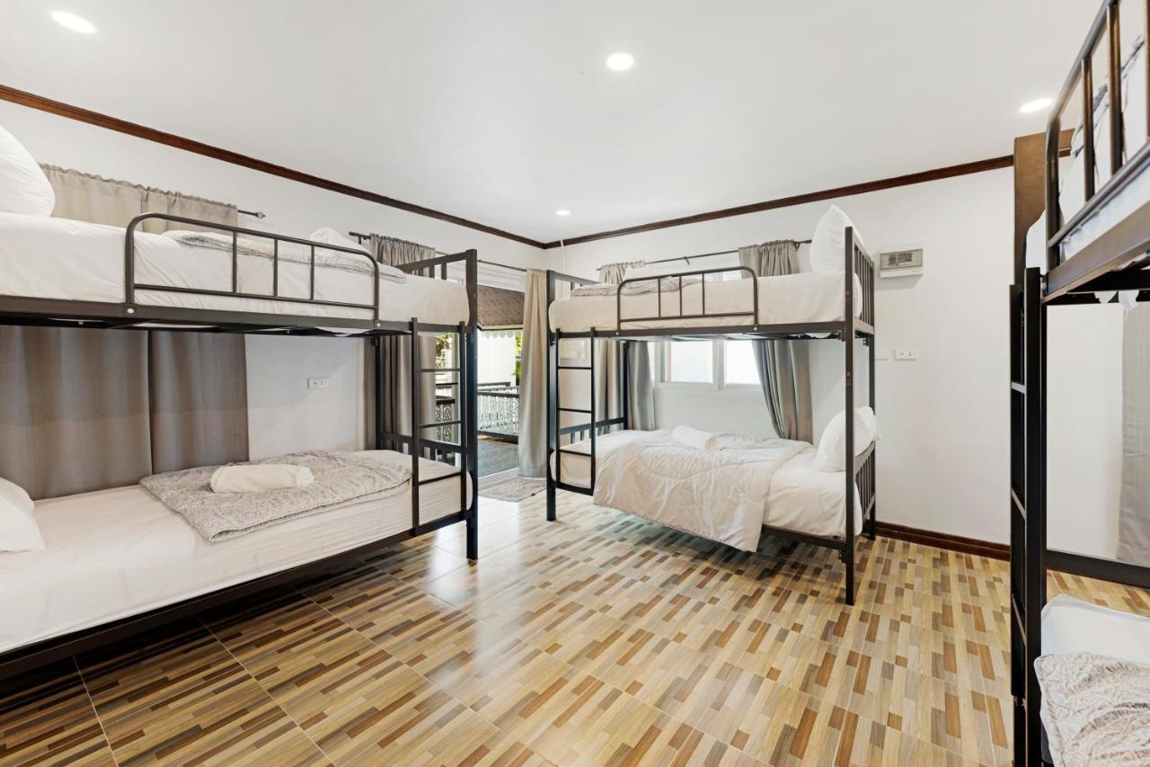 Chill Inn Lipa Noi Hostel And Beach Cafe 사무이 외부 사진