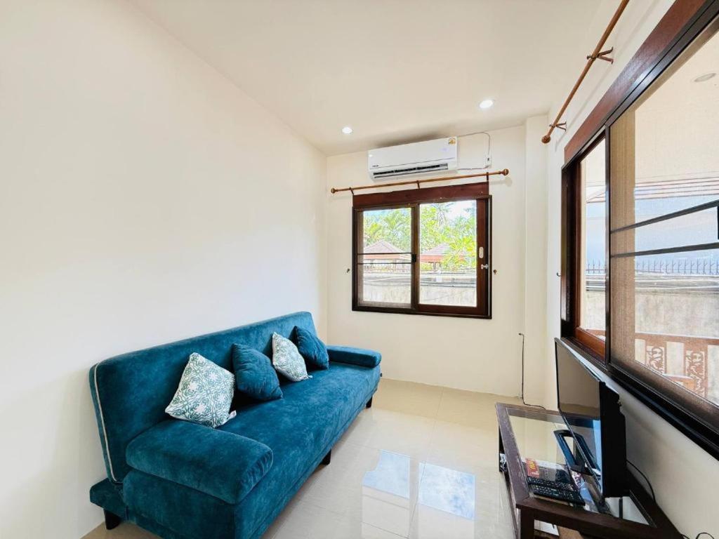 Chill Inn Lipa Noi Hostel And Beach Cafe 사무이 외부 사진